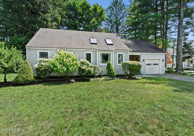 2nd image of 43 William St, Kinderhook, NY 12106 | MLS# 202621723