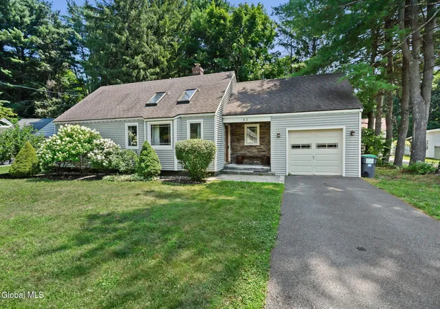 3rd image of 43 William St, Kinderhook, NY 12106 | MLS# 202621723