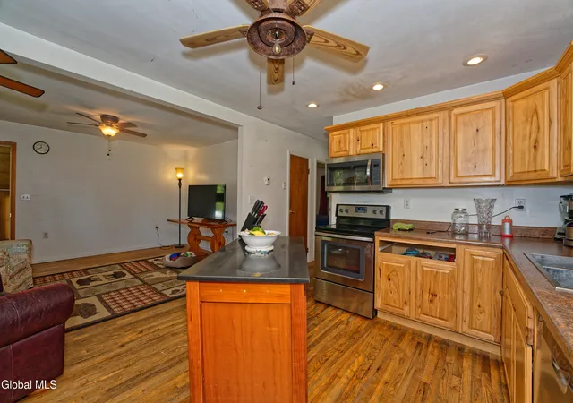Photo 4 of Sale Pending at 356 Vernal Butler Rd, Cairo, NY 12413 | MLS# 202621640 | Listing updated on 2026-07-23
