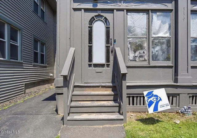 Photo 3 of Multi family home for sale at 339 Delaware Ave, Albany, NY 12209 | MLS# 202621689 | Listing updated on 2026-09-15