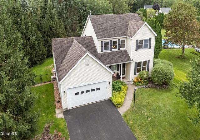Photo 2 of Sale Pending at 4204 Bostonian Dr, Guilderland, NY 12306 | MLS# 202624885 | Listing updated on 2026-09-06