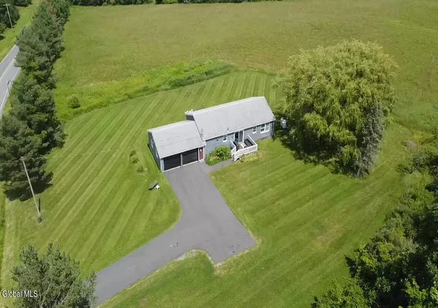 Photo 4 of Sale Pending at 858 Oak Hl Rd, Esperance, NY 12066 | MLS# 202621775 | Listing updated on 2026-08-25