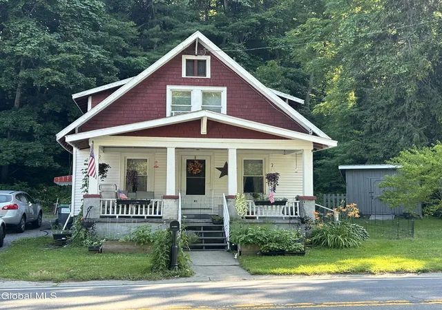 3rd image of 81 Ft Johnson Ave, Fort Johnson, NY 12070 | MLS# 202621710