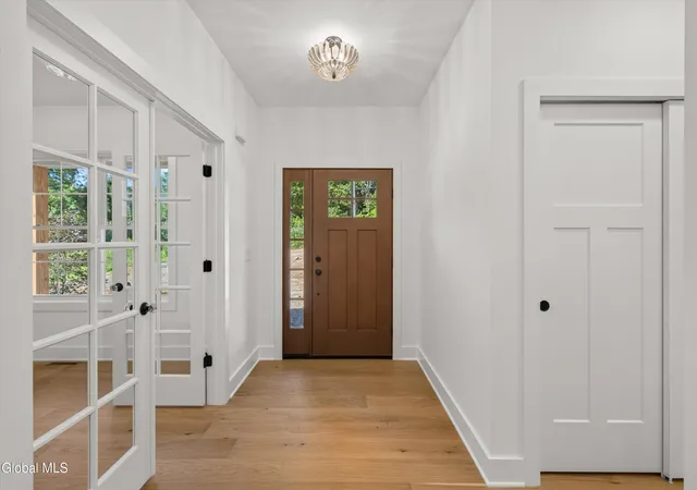 Photo 3 of Single family home for sale at 1613 Best Rd, Rensselaer, NY 12144 | MLS# 202621750 | Listing updated on 2026-09-15