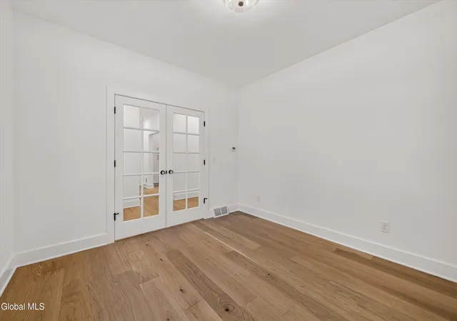 Photo 4 of Single family home for sale at 1613 Best Rd, Rensselaer, NY 12144 | MLS# 202621750 | Listing updated on 2026-10-04