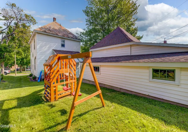 41st image of 408 Prospect St, Johnstown, NY 12095 | MLS# 202621725