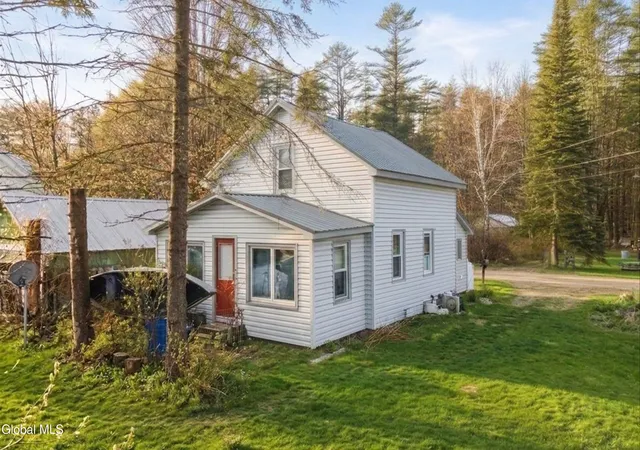 Photo 2 of Single family home for sale at 12 Tavern Rd, Hadley, NY 12835 | MLS# 202621729 | Listing updated on 2026-08-03