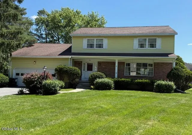 Photo 1 of Sale Pending at 3 Mountainwood Dr, Schenectady, NY 12302 | MLS# 202621765 | Listing updated on 2026-09-04