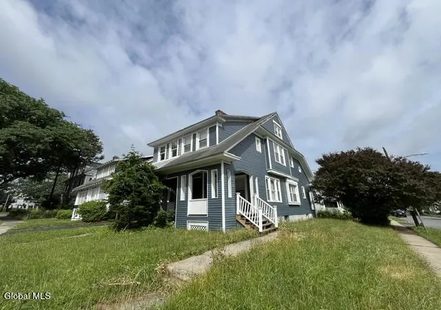 Photo 1 of Single family home for sale at 125 N Main Ave, Albany, NY 12206 | MLS# 202621781 | Listing updated on 2026-09-12