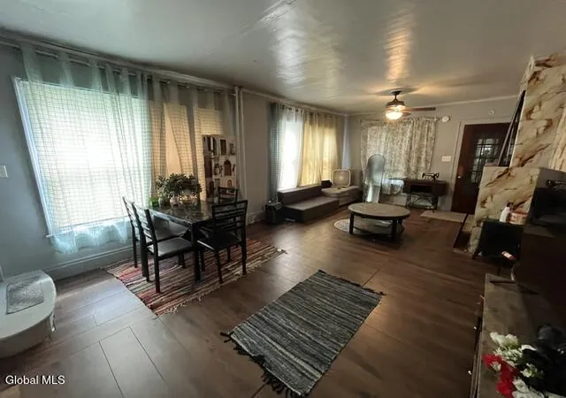 Photo 3 of Single family home for sale at 125 N Main Ave, Albany, NY 12206 | MLS# 202621781 | Listing updated on 2026-09-12