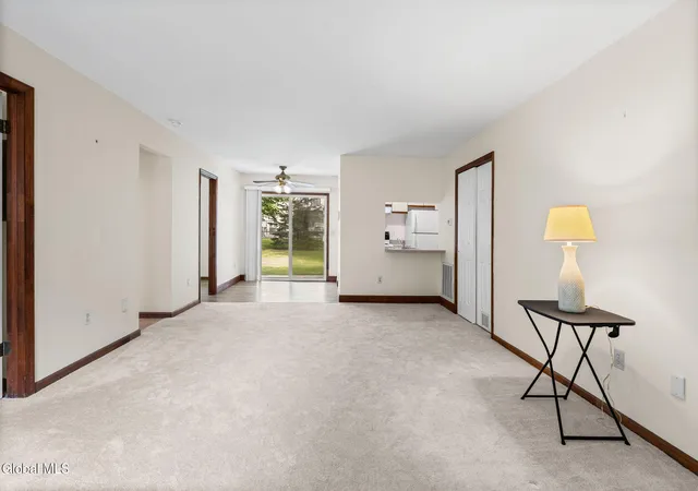Photo 4 of Sale Pending at 125 Cedarview Ln, Colonie, NY 12189 | MLS# 202625056 | Listing updated on 2026-09-14