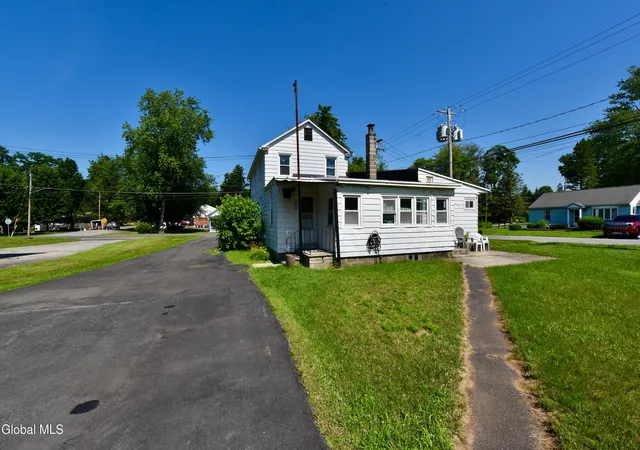 Photo 3 of Multi family home for sale at 1 Loralee Dr, Albany, NY 12205 | MLS# 202622149 | Listing updated on 2026-09-11