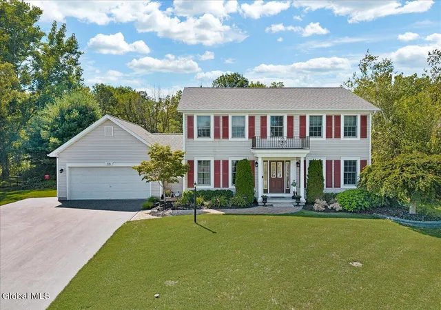 Photo 2 of Sale Pending at 18 Heather Dr, Clifton Park, NY 12065 | MLS# 202624891 | Listing updated on 2026-09-11