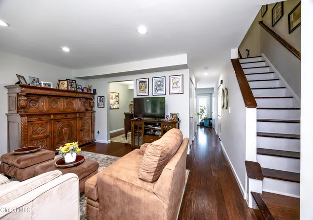 Photo 3 of Townhouse for sale at 165 Hague Blvd # B, Glenmont, NY 12077 | MLS# 202622778 | Listing updated on 2026-09-16