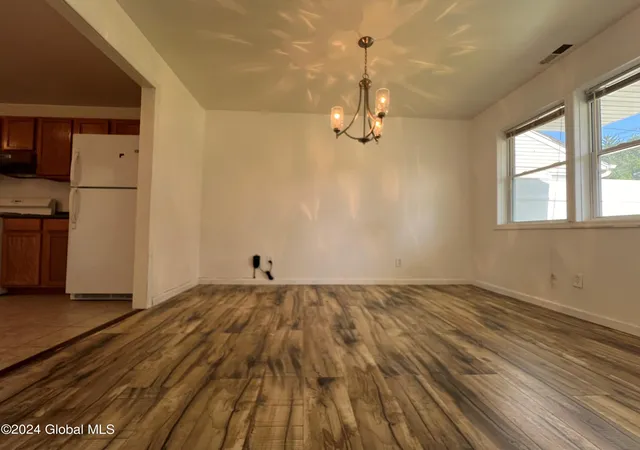 Photo 3 of Single family home for sale at 313 Chiswell Rd, Schenectady, NY 12304 | MLS# 202625087 | Listing updated on 2026-09-14