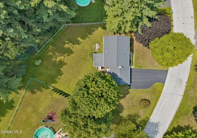 Photo 2 of Sale Pending at 85 Apple Tree Ln, Clifton Park, NY 12065 | MLS# 202624291 | Listing updated on 2026-08-30