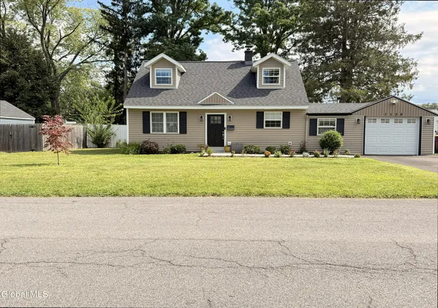 Photo 1 of Sale Pending at 1136 Outer Dr, Rotterdam, NY 12303 | MLS# 202625031 | Listing updated on 2026-09-04