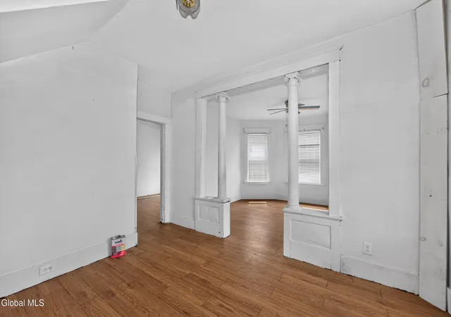 Listing Photo 5 - Condo for sale in building located at 267-269 Vrooman Ave, Amsterdam, NY 12010
