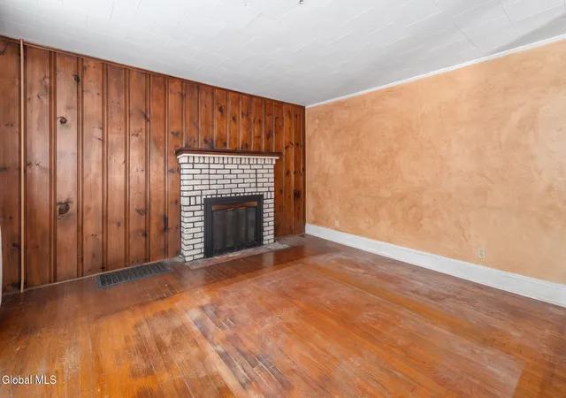 4th image of 1560 3Rd St, Rensselaer, NY 12144 | MLS# 202624595