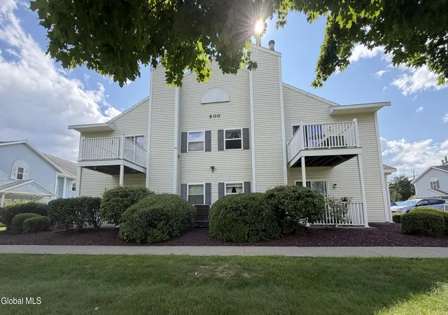 Photo 1 of Sale Pending at 801 Cambridge Manor Dr, Scotia, NY 12302 | MLS# 202624786 | Listing updated on 2026-09-15