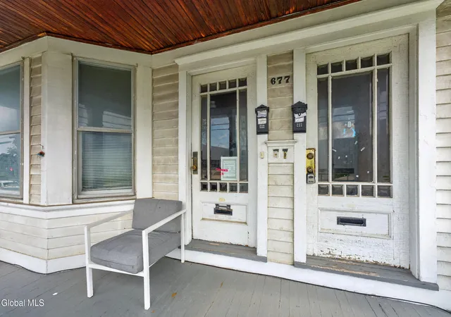 Listing Photo 5 - Condo for sale in building located at 677 Washington Ave, Albany, NY 12206