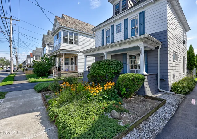 Photo 2 of Single family home for sale at 1230 Chrisler Ave, Schenectady, NY 12303 | MLS# 202624896 | Listing updated on 2026-08-28