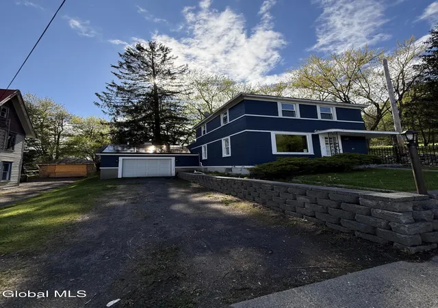 Photo 1 of Single family home for sale at 27 N Mcnab Ave, Gloversville, NY 12078 | MLS# 202624810 | Listing updated on 2026-09-01