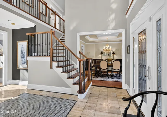Photo 2 of Sale Pending at 245 Menlo Park Rd, Schenectady, NY 12309 | MLS# 202624362 | Listing updated on 2026-08-30