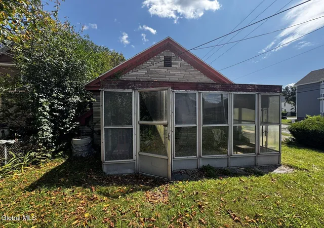 Photo 4 of Sale Pending at 111 6th Avenue, Troy, NY 12180 | MLS# 202624142 | Listing updated on 2026-08-27