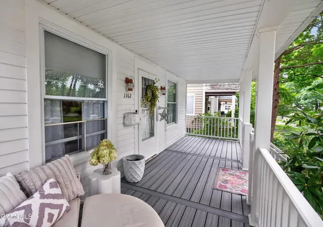 Photo 3 of Sale Pending at 1362 Myron St, Niskayuna, NY 12309 | MLS# 202624899 | Listing updated on 2026-09-01