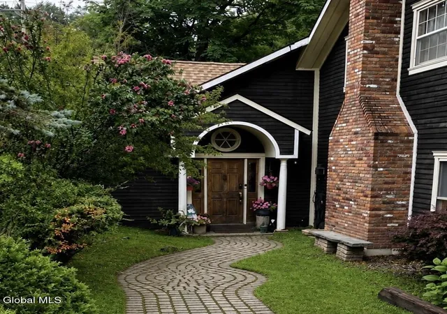 Photo 1 of Single family home for sale at 1129 Berne Altamont Rd, Guilderland, NY 12009 | MLS# 202624715 | Listing updated on 2026-08-26
