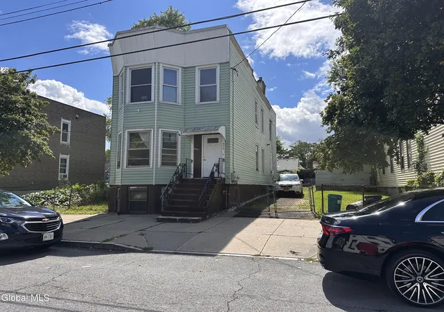 Photo 1 of Sale Pending at 476 2nd Street, Albany, NY 12206 | MLS# 202624222 | Listing updated on 2026-09-08