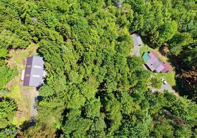 Photo 30 of Single family home for sale at 106 Jims Hill Rd, Lake Pleasant, NY 12108 | MLS# 202624736 | Listing updated on 2026-09-10
