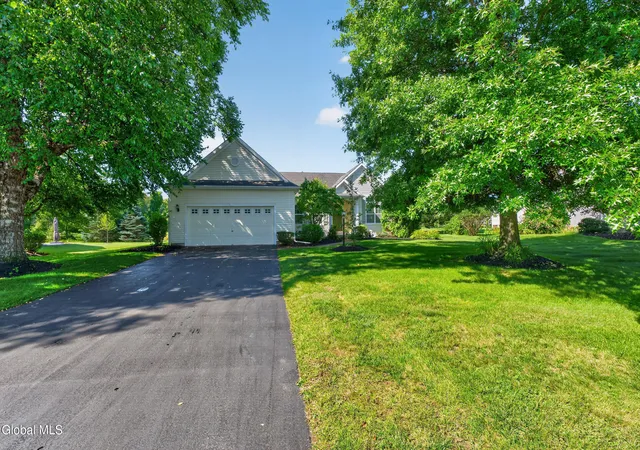 3rd image of 12 Danbury Ct, Clifton Park, NY 12065 | MLS# 202624600