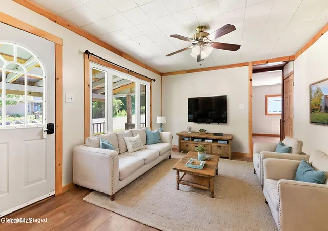 Photo 4 of Single family home for sale at 1906 Ny-10, Caroga Lake, NY 12032 | MLS# 202624791 | Listing updated on 2026-08-27