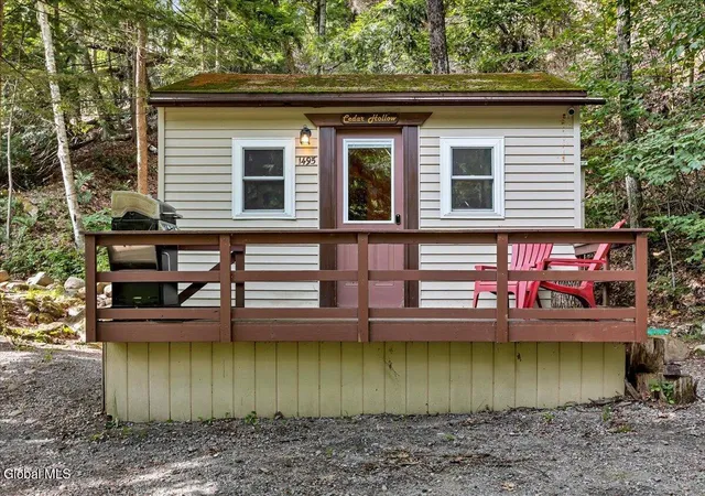 Photo 1 of Single family home for sale at 1495 River Rd, Thurman, NY 12885 | MLS# 202624897 | Listing updated on 2026-08-27