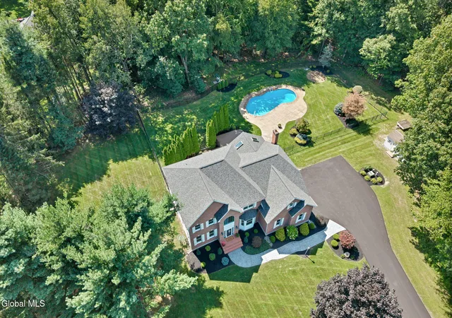 Photo 2 of Sale Pending at 3 Woodland Dr, Clifton Park, NY 12065 | MLS# 202624710 | Listing updated on 2026-09-03