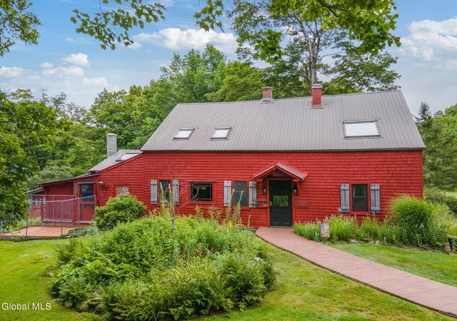 Photo 3 of Single family home for sale at 154 Phillips Rd, Petersburgh, NY 12138 | MLS# 202624672 | Listing updated on 2026-08-25