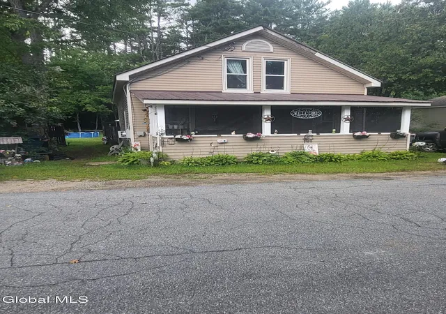 40th image of 19 Tavern Rd, Hadley, NY 12835 | MLS# 202624630