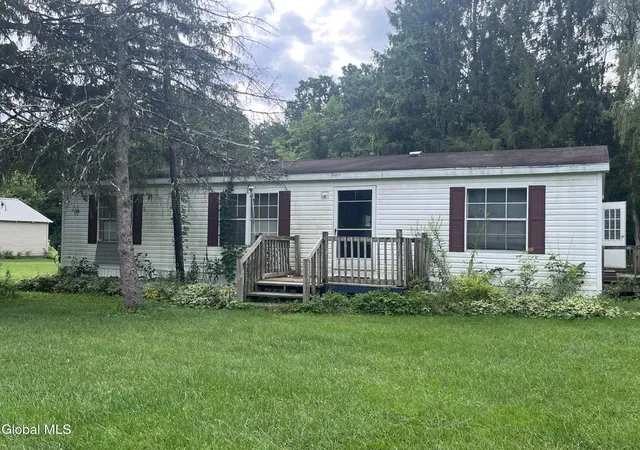 1st image of 172 Ferry Blvd, South Glens Falls, NY 12803 | MLS# 202624504