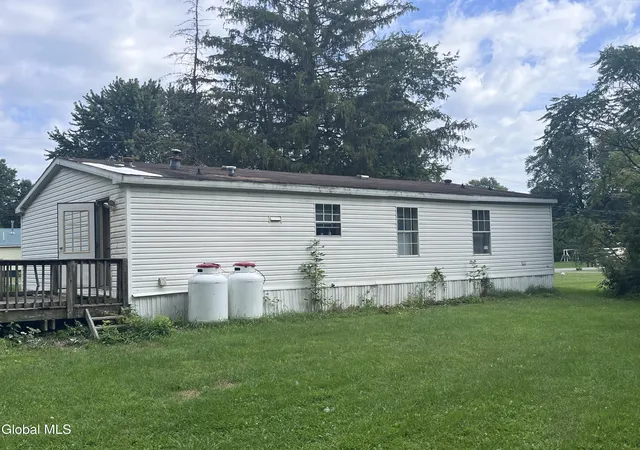 3rd image of 172 Ferry Blvd, South Glens Falls, NY 12803 | MLS# 202624504