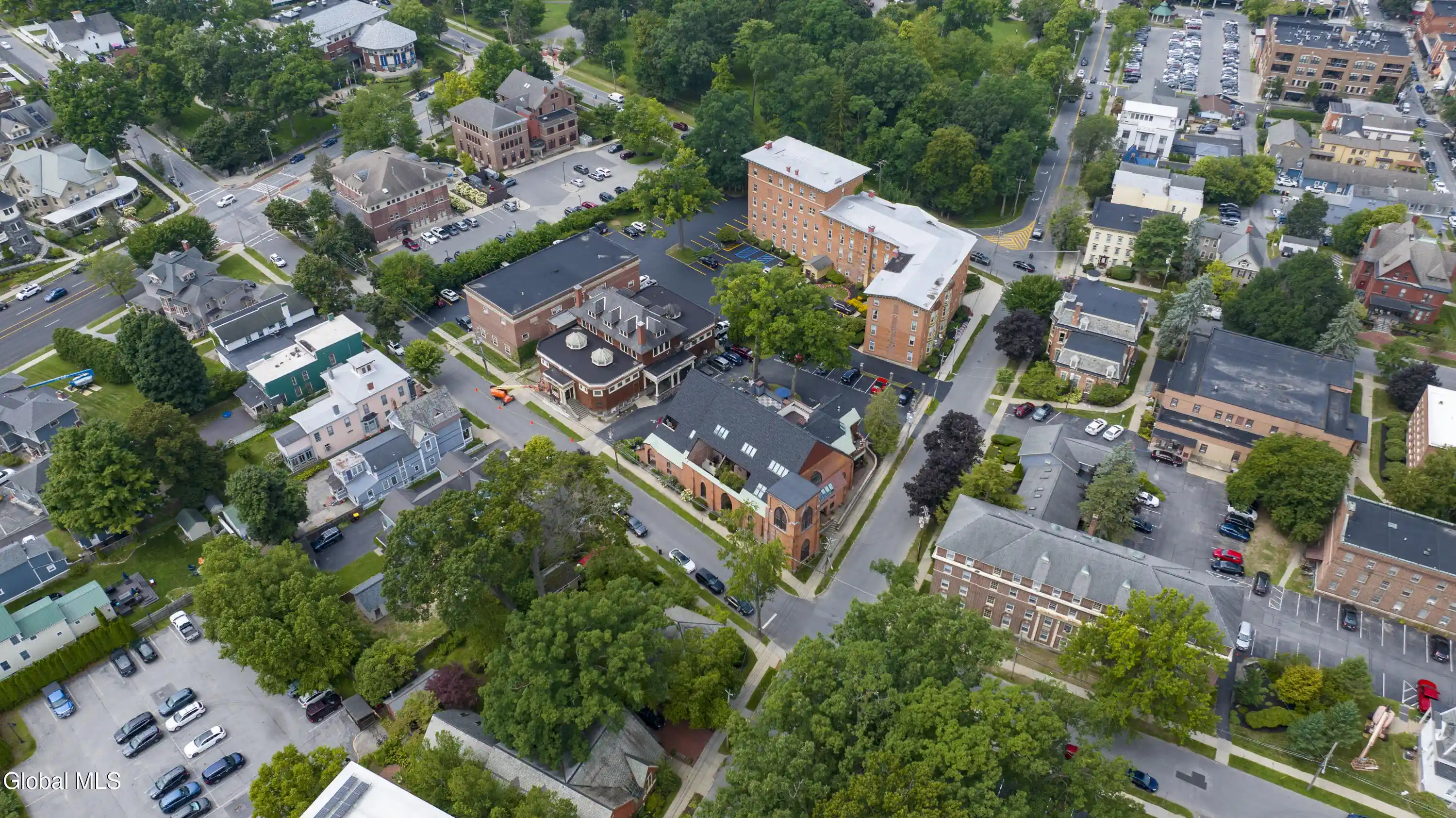 Listing Photo 41 - Condo for sale in 106 Spring St located at 106 Spring St, Albany, NY 12866 - Unit 106 Spring St