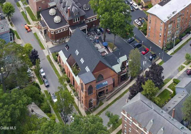 Photo 4 of Condo for sale at 106 Spring St #9, Saratoga Springs, Inside, NY 12866 | MLS# 202624740 | Listing updated on 2026-08-27