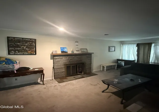 Photo 3 of Sale Pending at 181 S Kingsboro Ave, Gloversville, NY 12078 | MLS# 202624596 | Listing updated on 2026-10-07