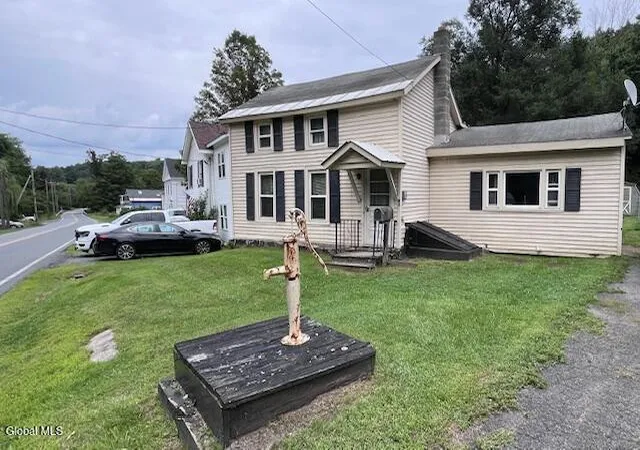 Photo 2 of Single family home for sale at 92 Eddy St, Greenwich, NY 12834 | MLS# 202624625 | Listing updated on 2026-09-15