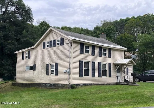 Photo 3 of Single family home for sale at 92 Eddy St, Greenwich, NY 12834 | MLS# 202624625 | Listing updated on 2026-09-15