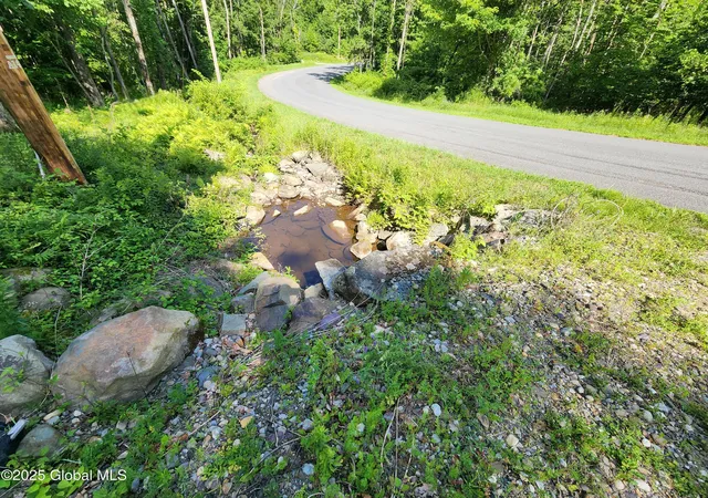 Photo 3 of Sale Pending at 140 Roaser Rd, Sand Lake, NY 12153 | MLS# 202624621 | Listing updated on 2026-09-29