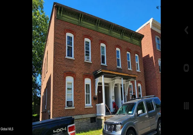 Photo 1 of Sale Pending at 10 Voorhees St #10, Amsterdam, NY 12010 | MLS# 202624862 | Listing updated on 2026-09-16