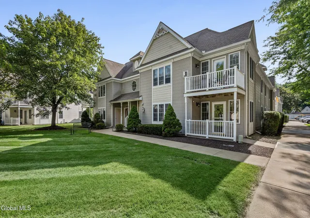 Photo 2 of Condo for sale at 502 Mallards Pond Ln, Guilderland, NY 12303 | MLS# 202624957 | Listing updated on 2026-09-14