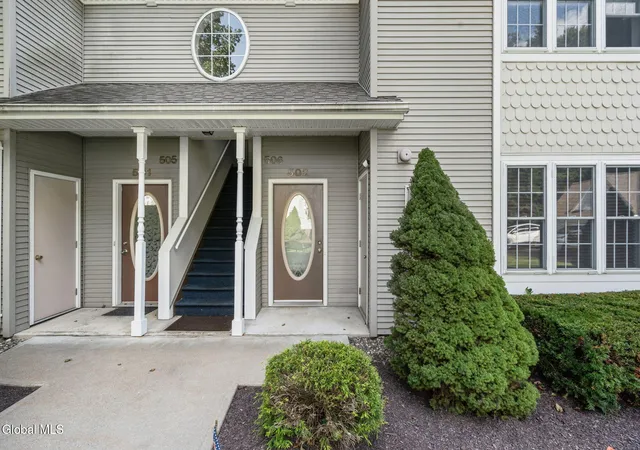 Photo 3 of Condo for sale at 502 Mallards Pond Ln, Guilderland, NY 12303 | MLS# 202624957 | Listing updated on 2026-09-14